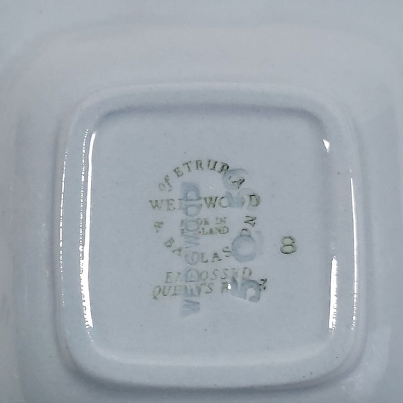 Wedgwood Queensware Embossed Ashtray Cream On Lavender Blue Etruria Small 3.25" - Picture 7 of 11